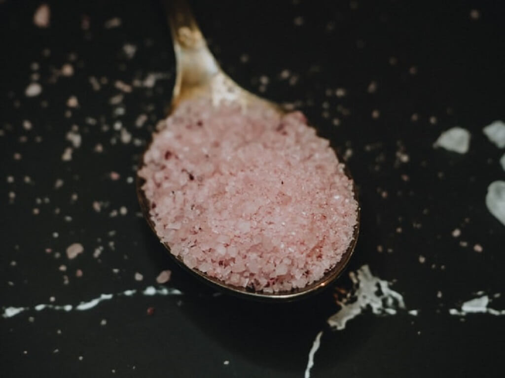 Pic: pink salt